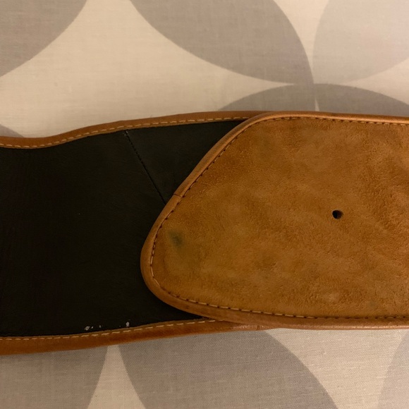 Tan suede and leather belt - Picture 8 of 8